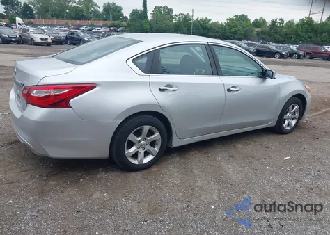 2016 Nissan Altima 2.5 S z USA, uszkodzony, nr VIN 1N4AL3AP5GC139936